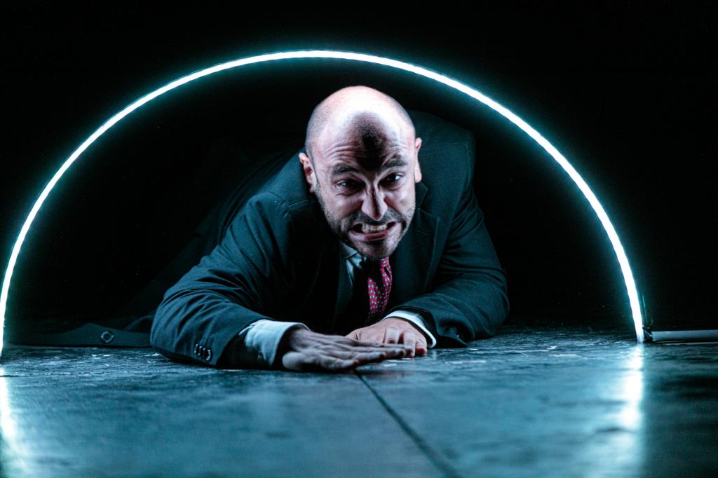 Sconosciuto. In attesa di rinascita.