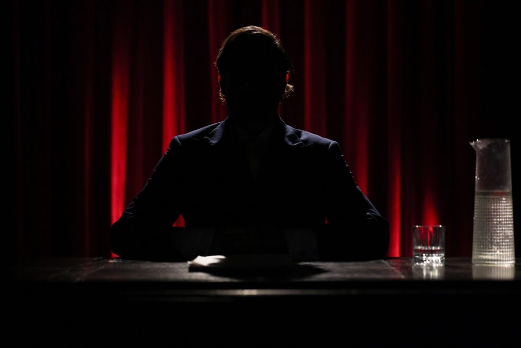 CONFESSIONE DI UN EX PRESIDENTE CHE HA PORTATO IL SUO PAESE SULL’ORLO DI UNA CRISI