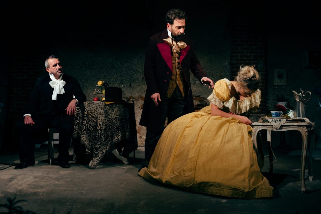 Traviata by Opera Shot – mare culturale urbano / Cascina Torrette